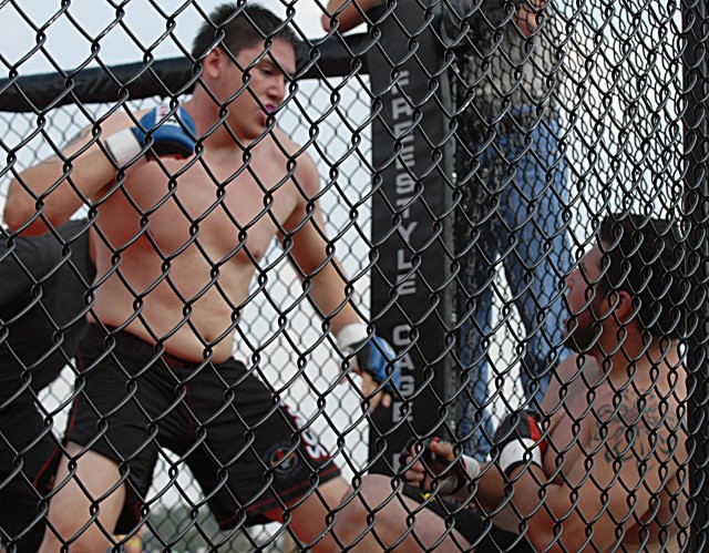 Undefeated Fort Hood Soldier Dominates for 3rd MMA Title Belt