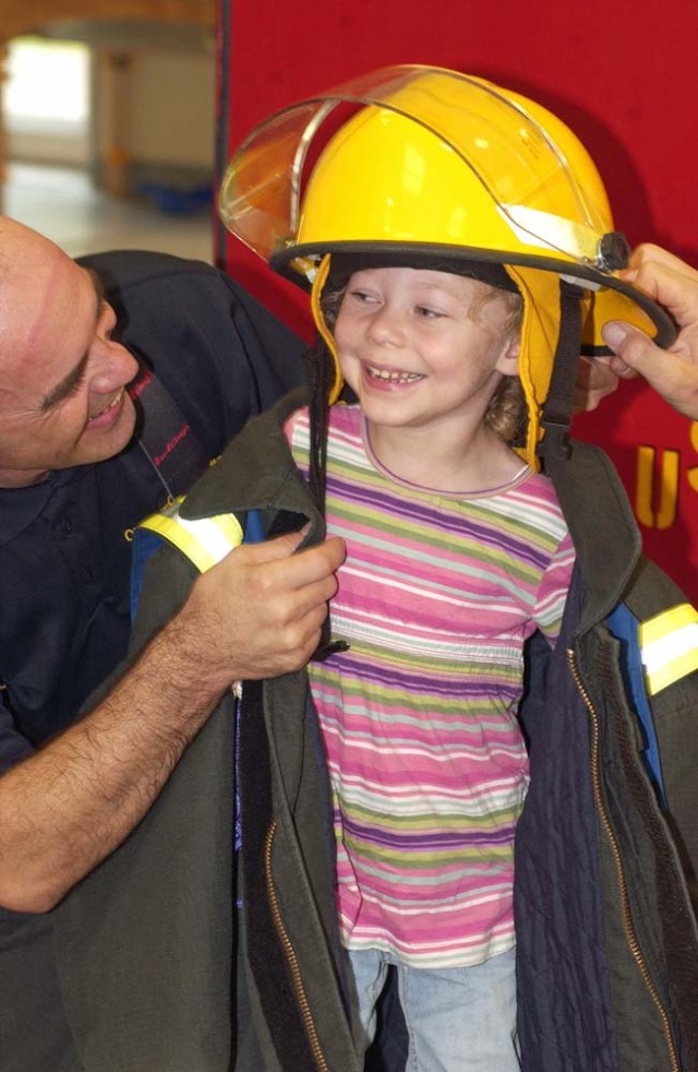 Kaiserslautern fire department enlists &#039;Bert, Ernie&#039; for fire safety