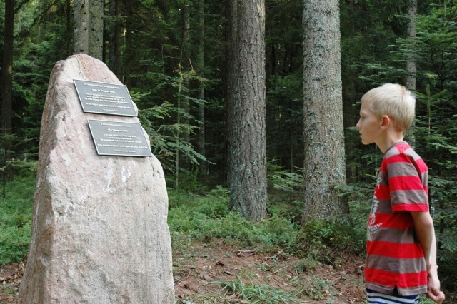 Germans, Americans honor fallen U.S. troops