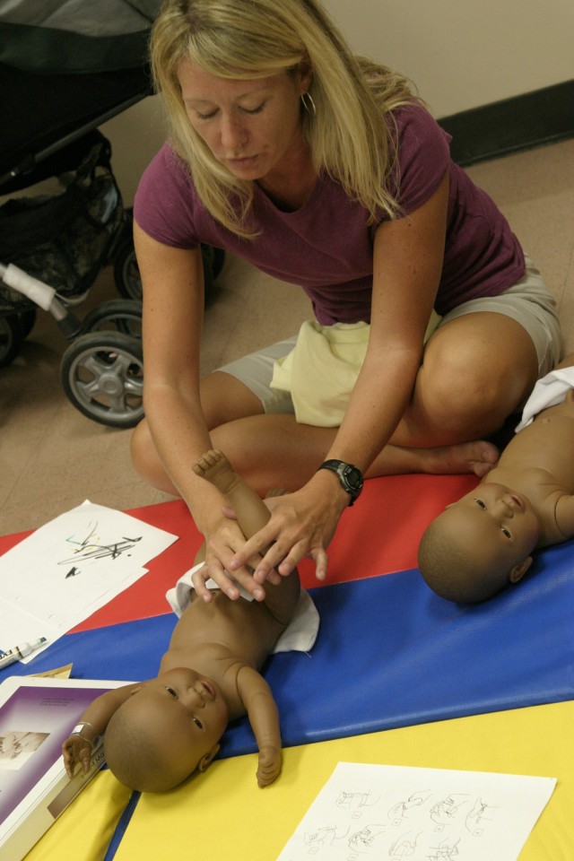 Baby massage stimulates bonding