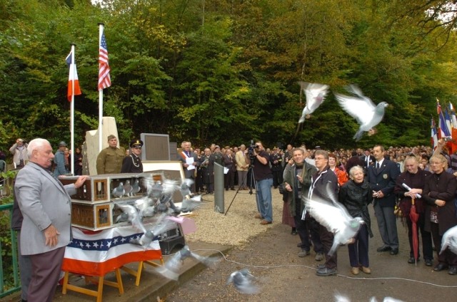 Monument unveils legend of &#039;Lost Battalion&#039;