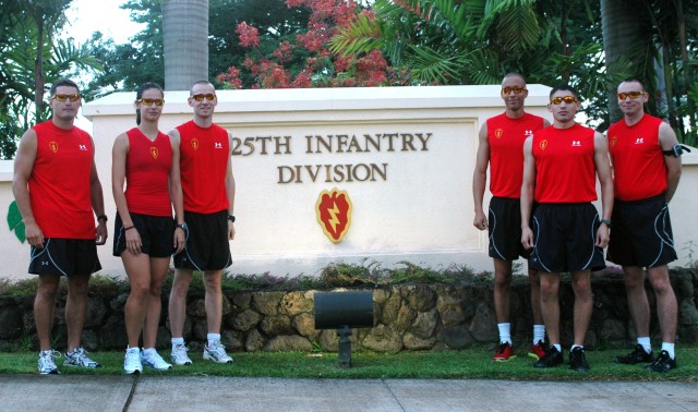 25th Infantry Soldiers Take Part In AUSA Conference, Army Ten-Miler
