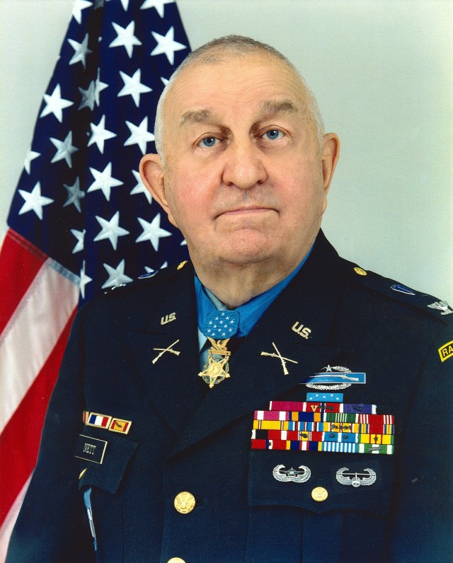 Col. Nett