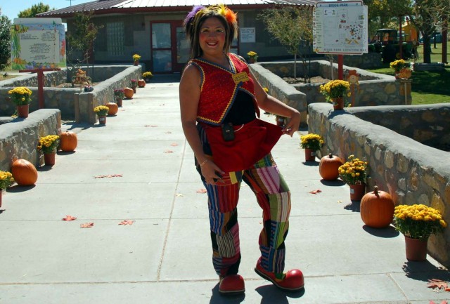 Fort Bliss&#039; USASMA family fall festival