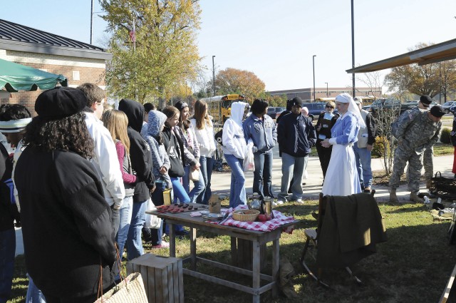 History Comes Alive at Fort Lee