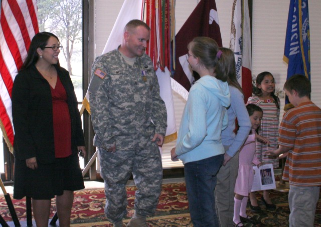 Fort Carson Soldier receives Soldier's Medal
