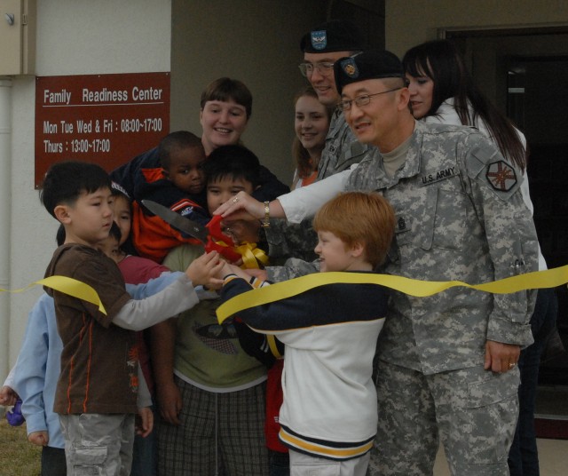 New Family Readiness Center opens at USAG Humphreys