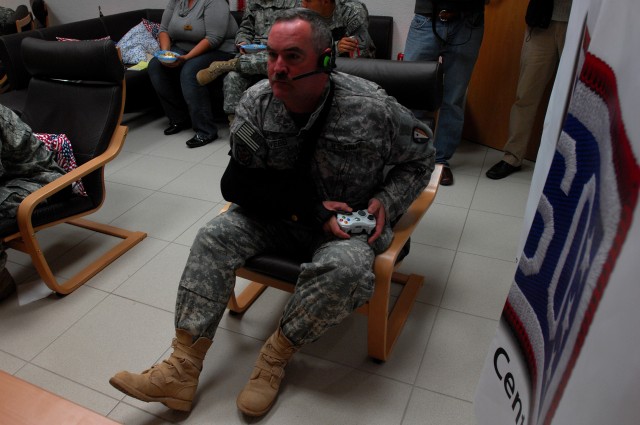 Wounded Warriors Join Worldwide Gaming Event at USO Warrior Center