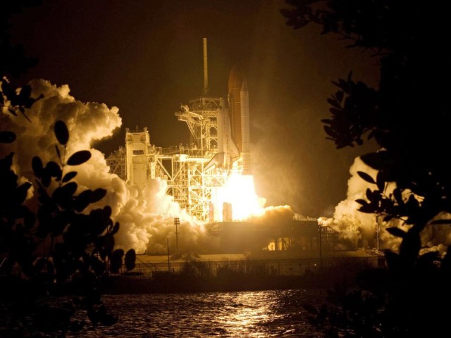 Army astronaut blasts off on latest shuttle mission