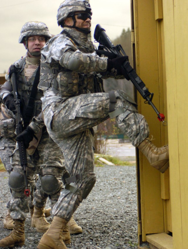 21st Theater Sustainment Command Soldiers get some realistic urban &#039;sergeants&#039; time&#039; training