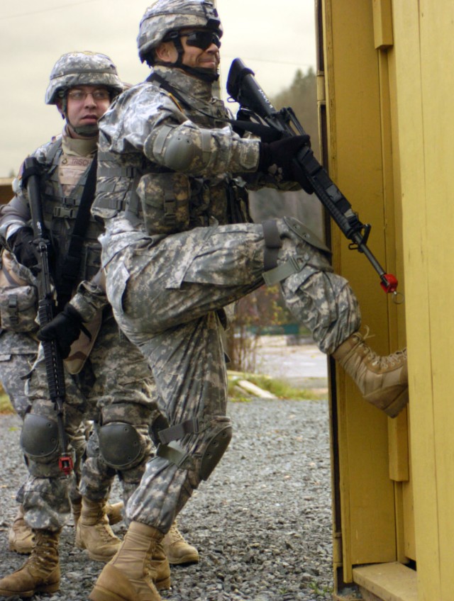 21st Theater Sustainment Command Soldiers get some realistic urban 'sergeants' time' training