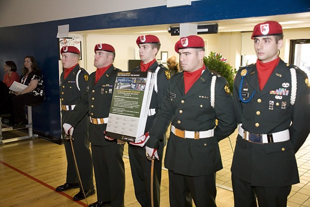 Depot, community leaders embrace Veterans Day, sign Army Community Covenant