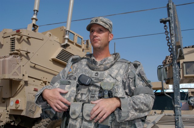 Distinguished Service Cross recipient chooses third Iraq deployment