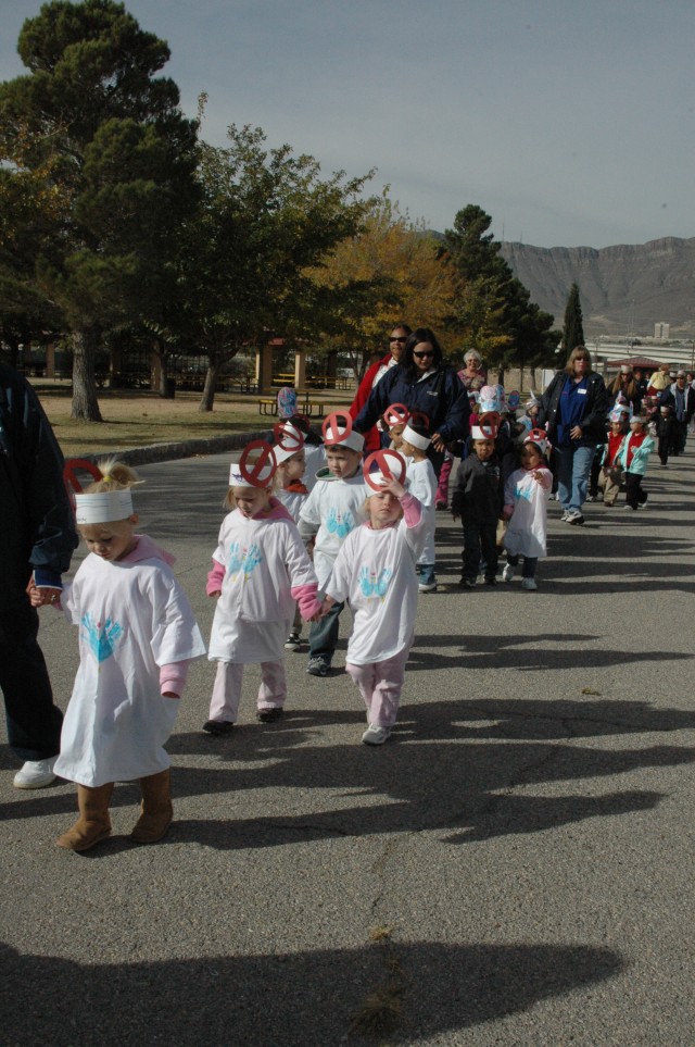 Fort Bliss Children celebrate smokeout