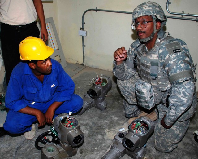 Army Corps of Engineers Plant Sends Clean Water Into Baghdad Homes