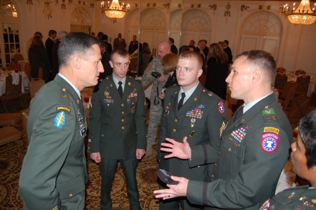 General receives Liberty Bowl&#039;s highest honor