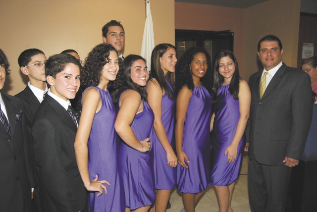 PR Veterans Honored