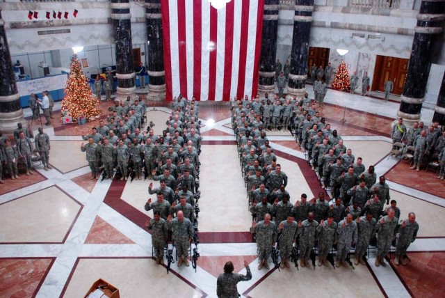 40th Signal Battalion Mass Reenlistment