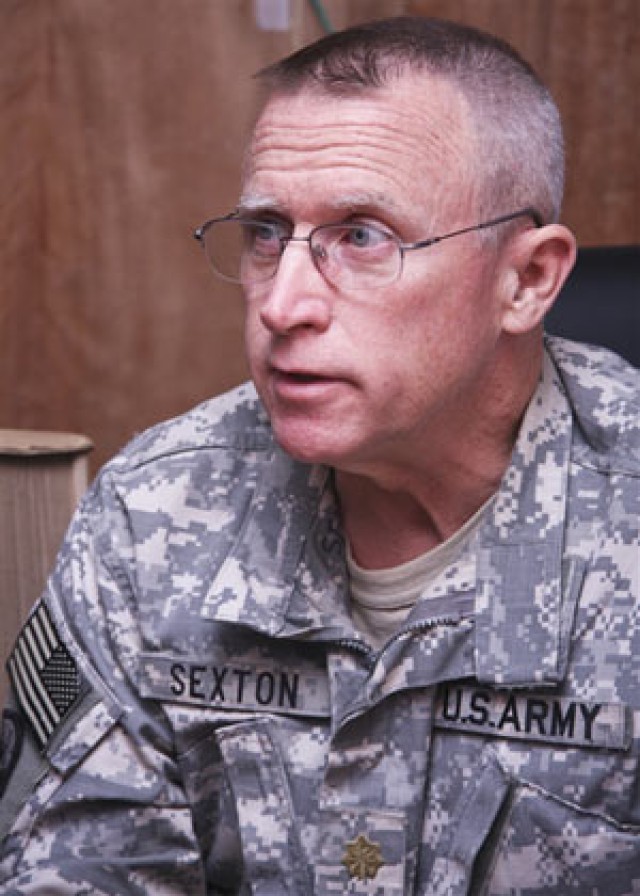 MAJ (Dr.) Robert Sexton