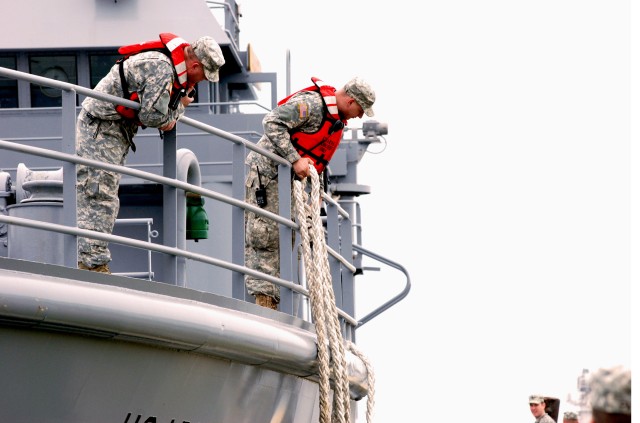 AMSA 128, 824th Transportation Company work together to complete mission