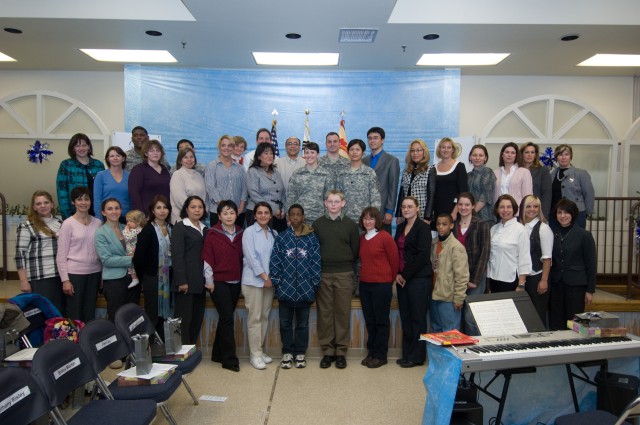 Yongsan volunteers shine in award ceremony