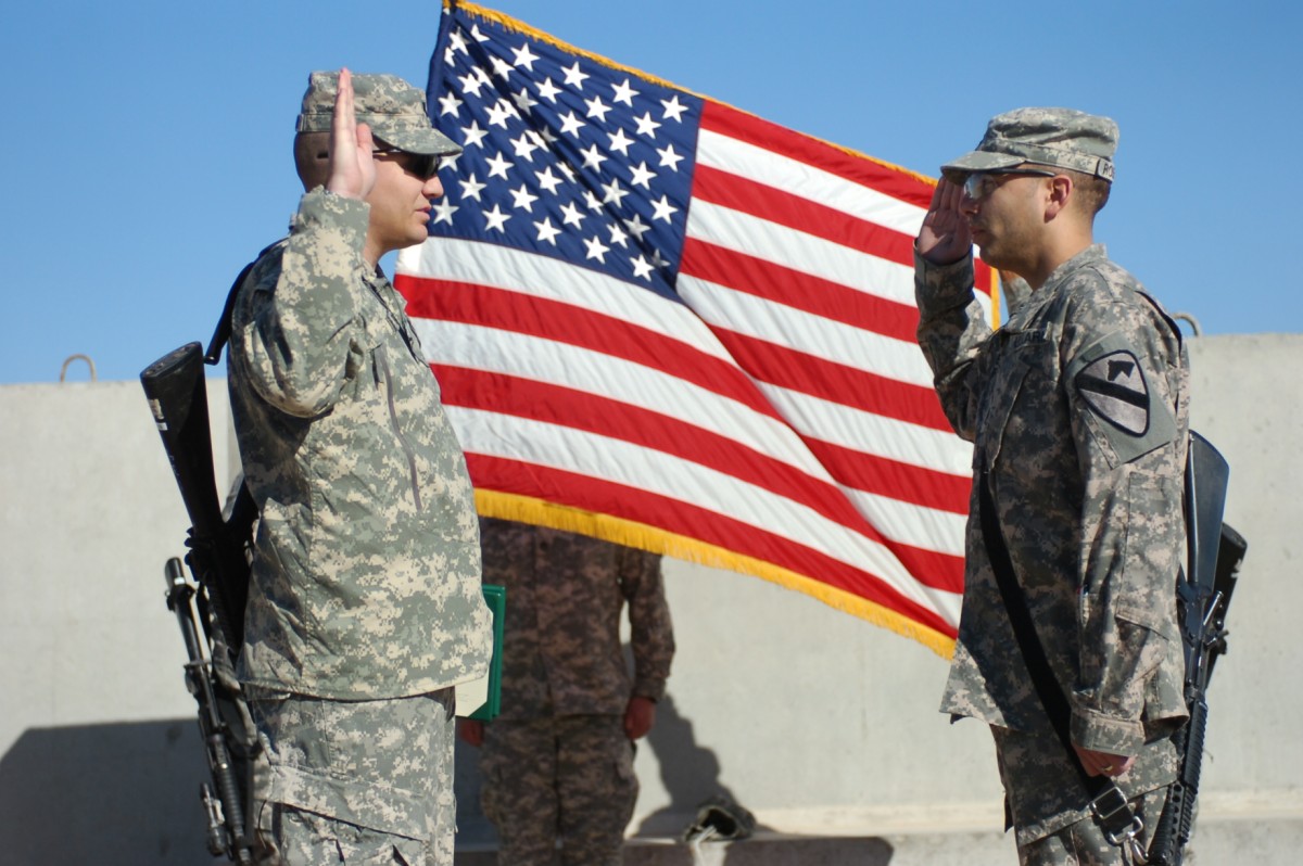 Army 'lifer' re-ups | Article | The United States Army