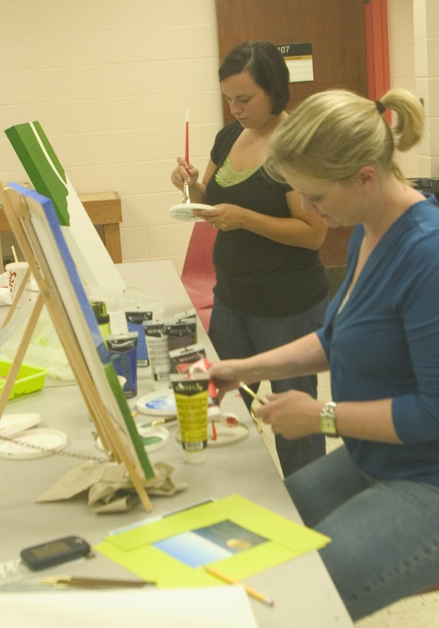 Different Strokes: Military ohana develops talent at the Arts &amp; Crafts Center