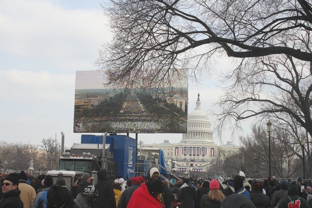 Service members assist 2009 Inaugural