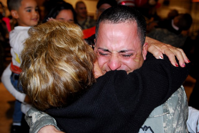 Soldiers Redeploy From Iraq