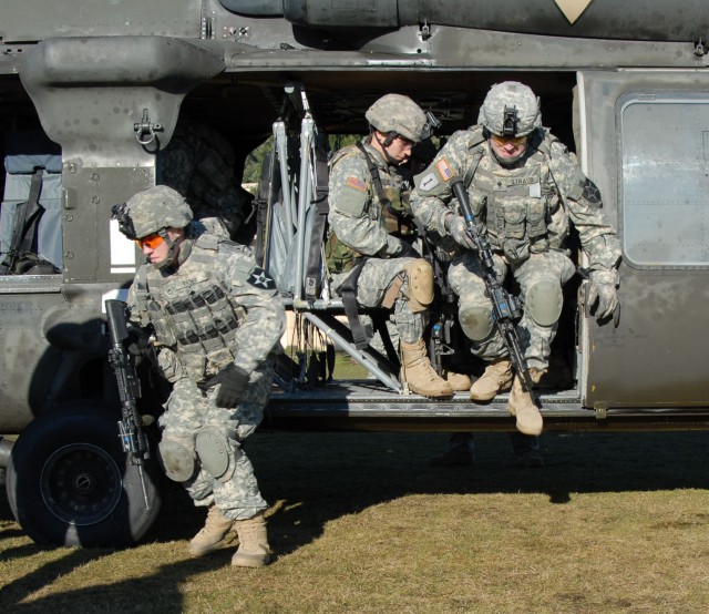 Infantry gets lesson in air assault