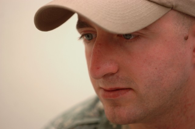 &quot;Black Lion&quot; saves 1-4 CAV Soldier from apartment fire