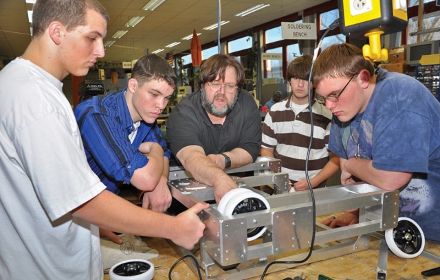 Wiesbaden students to match skills with world&#039;s best at Las Vegas Robotics competition