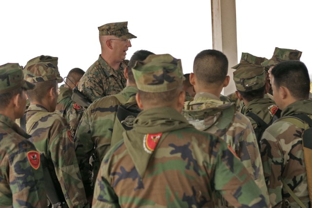 Thai Marines, CLR-3 come together, put rounds down range