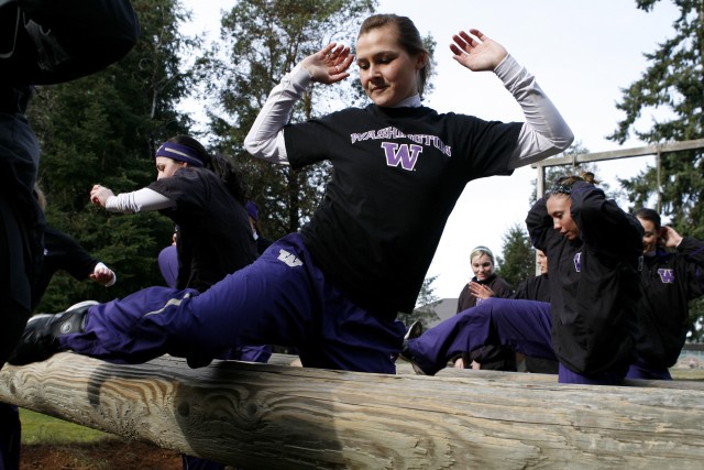 UW Softball Team