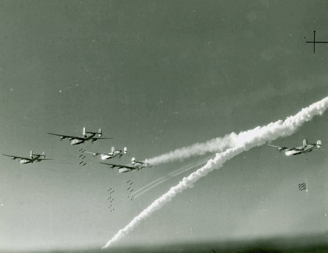 B-24&#039;s vs. V-2&#039;s