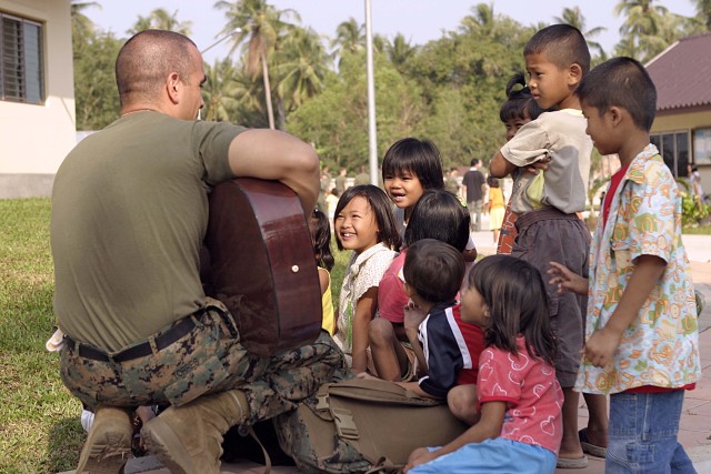 Marines reach out to Pattaya orphanage during Exercise Cobra Gold 2009