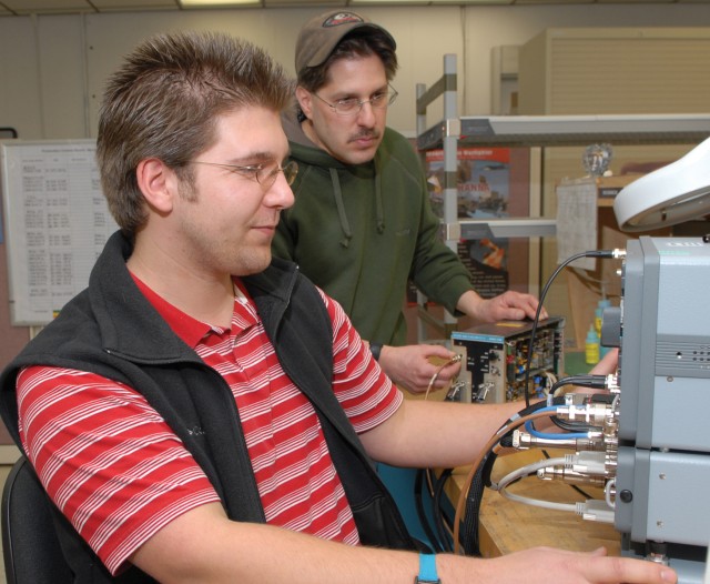 Radio test set replaces obsolete equipment