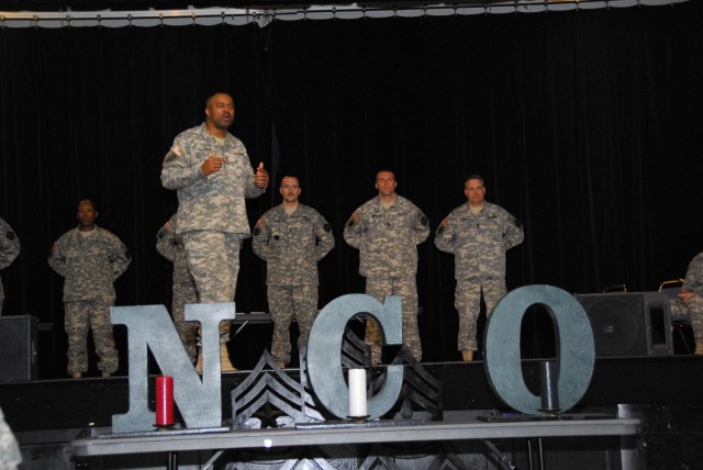 704th Military Intelligence Soldiers join ranks of NCO Corps