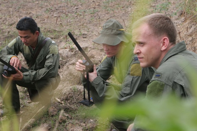 Royal Thai Air Force, U.S. military team up for search and rescue training during Exercise Cobra Gold 2009