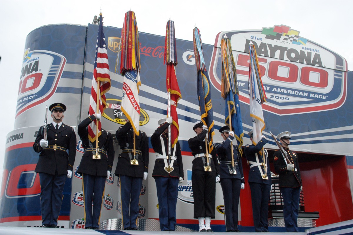 joint-armed-forces-color-guard-at-daytona-article-the-united-states