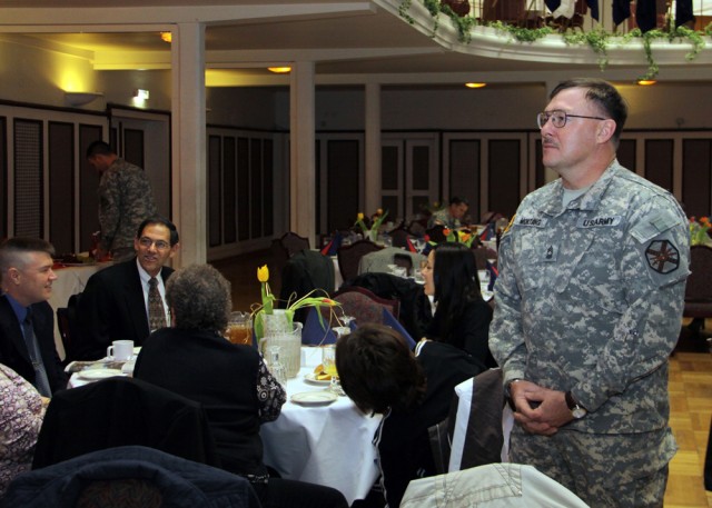 Message to new NCOs: &#039;step out and lead&#039;