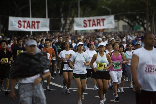 Great Aloha Run Raises Money for Military MWR Funds