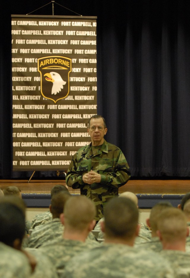 CJCS speaks to Fort Campbell Soldiers