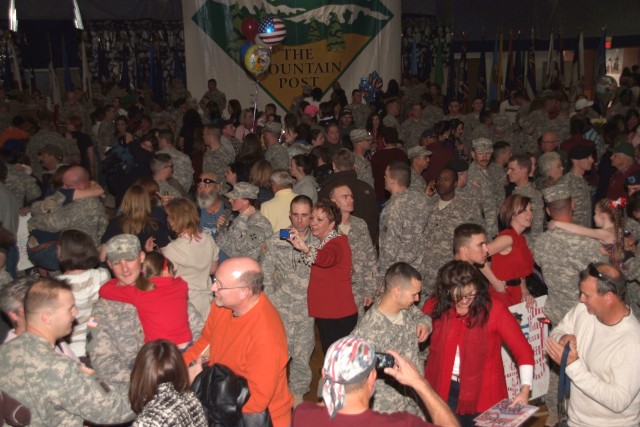 3rd BCT, 4th ID Soldiers return in waves