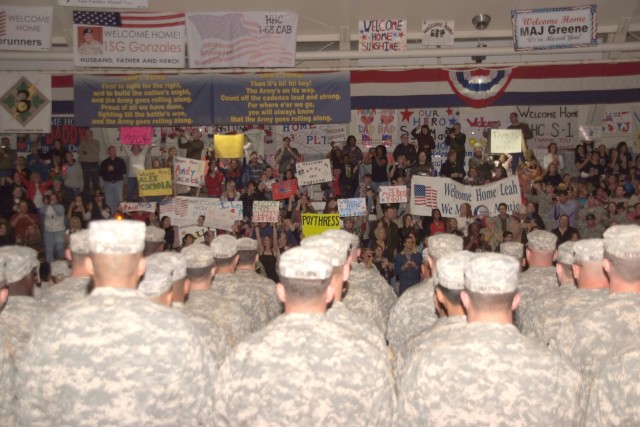 3rd BCT, 4th ID Soldiers return in waves