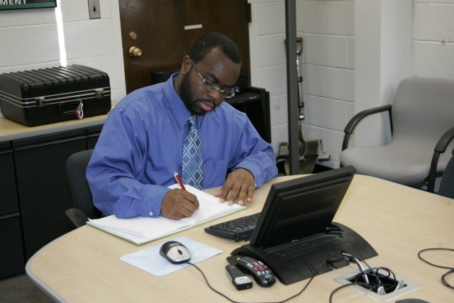 TARDEC Engineer attends BEYA