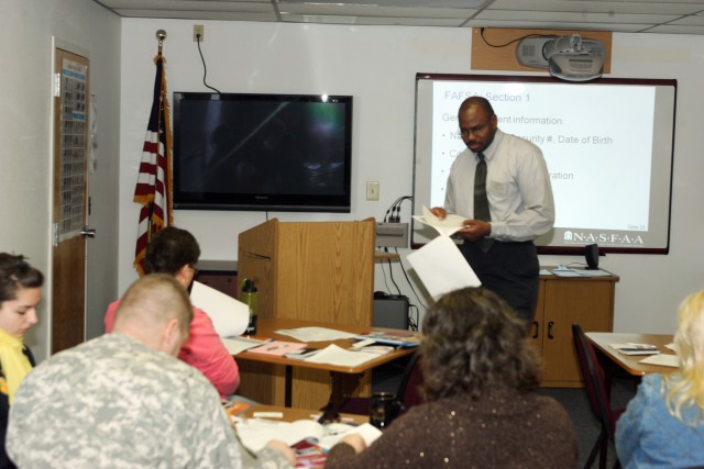 Fort McCoy student financial aid availablity workshop