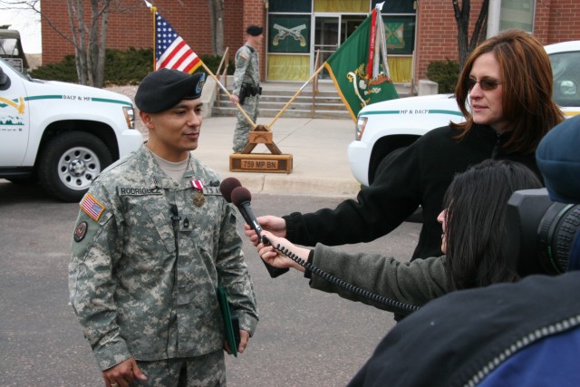 Carson Soldier receives award for lifesaving efforts