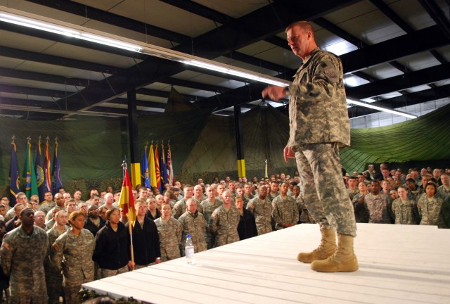 SMA visits servicemembers, kicks off &#039;Year of the NCO&#039; in Europe