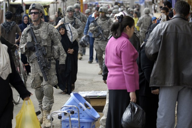 BAGHDAD - Pfc. Kyle Hayden, Company C, 1st Battalion, 505th Parachute Infantry Regiment, 3rd Brigade Combat Team, 82nd Airborne Division, currently attached to 2nd BCT, 1st Armored Division, Multi- National Division- Baghdad, of Valley Lee, Md.,...